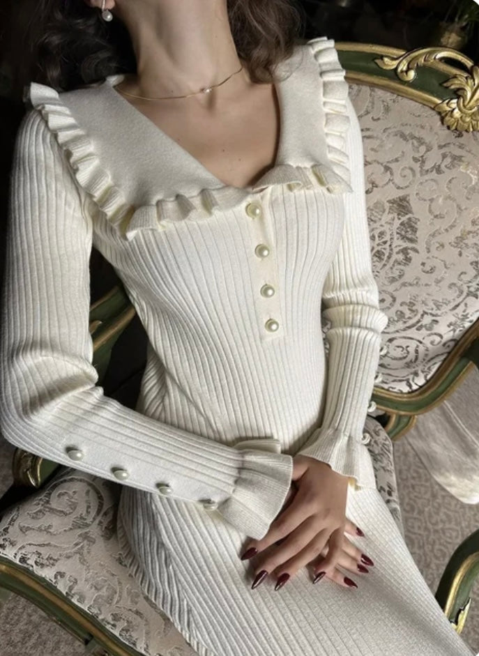 ROBE LONGUE À VOLANT
