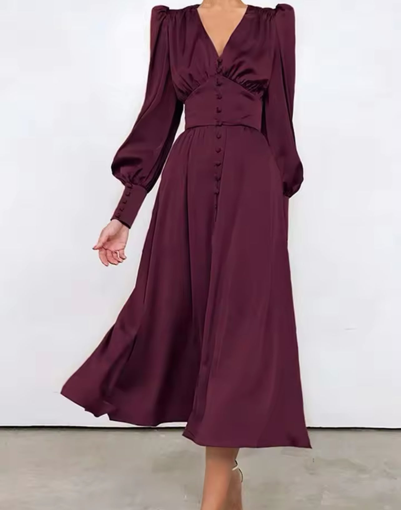 ROBE EN SATIN