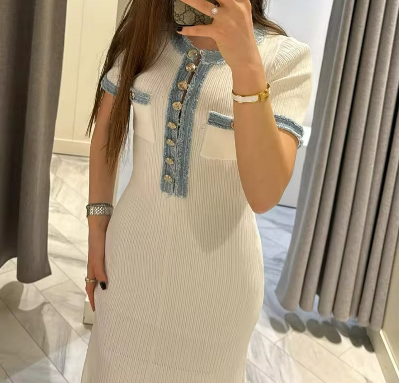 ROBE HALIFA