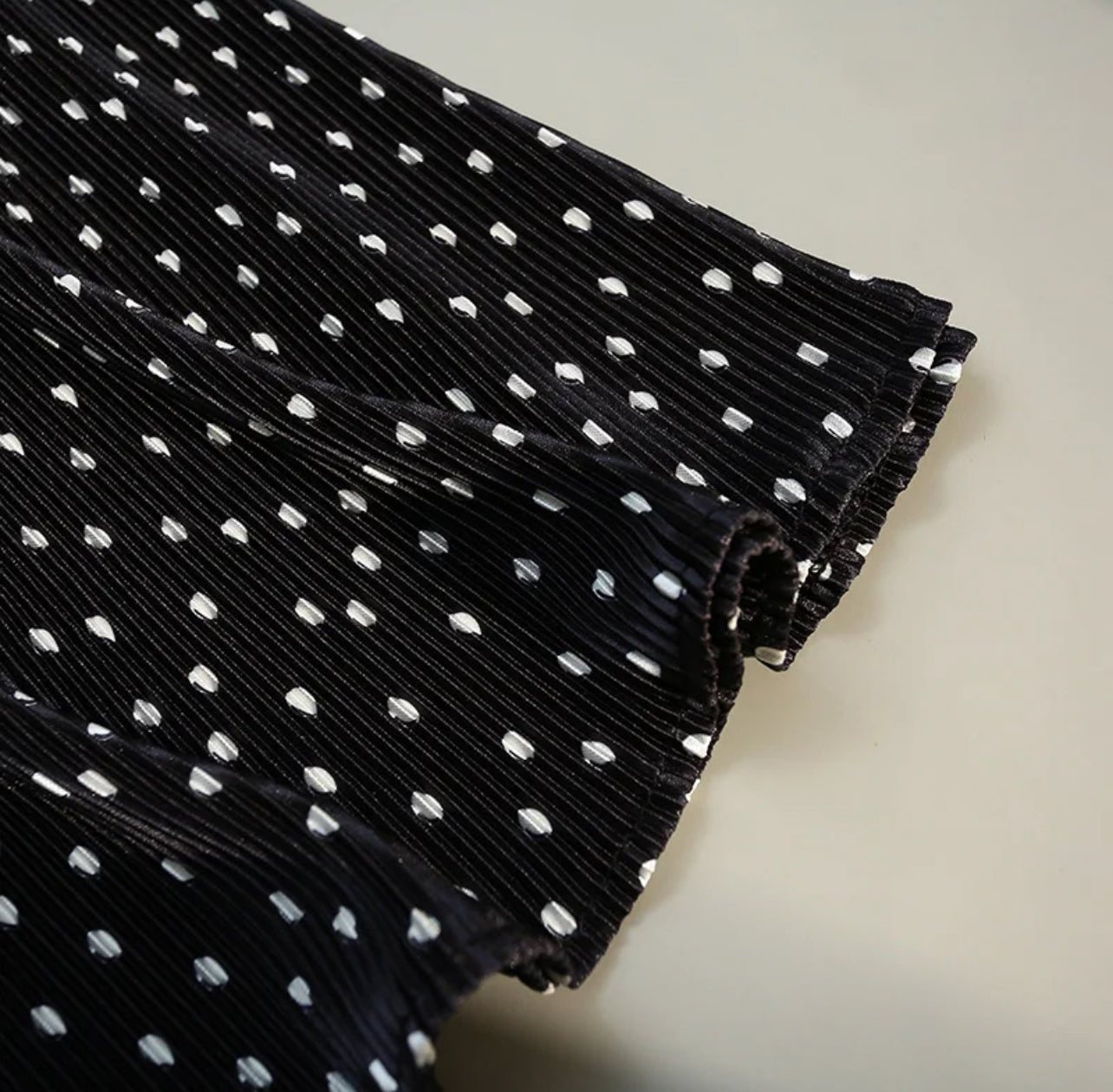 JUPE À POIS